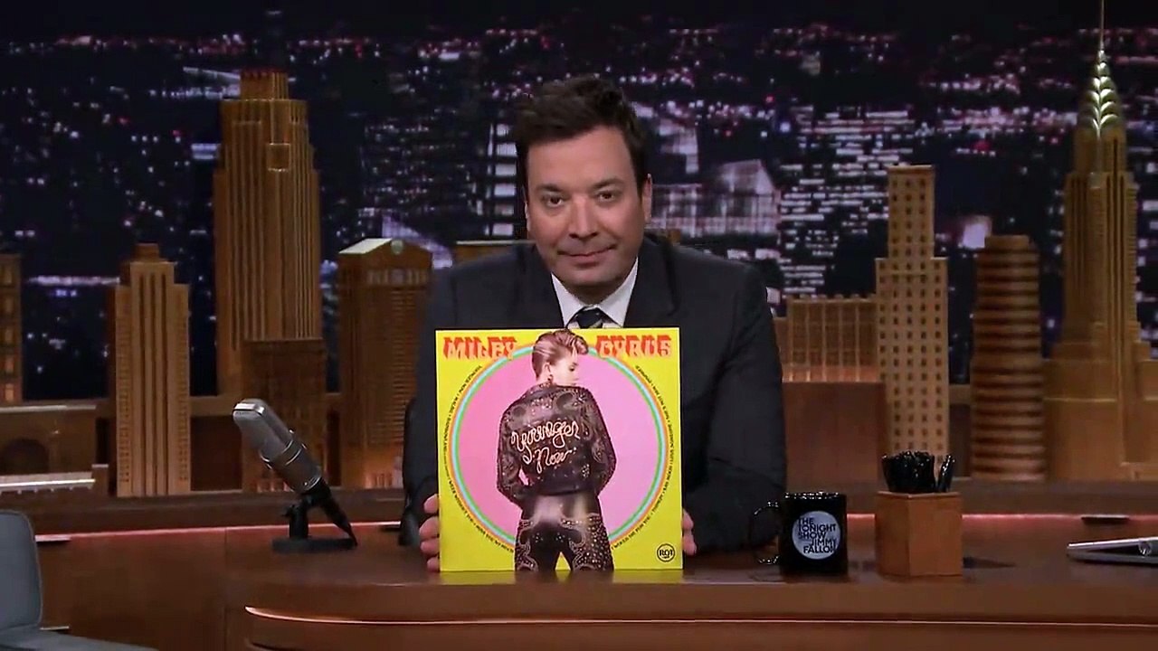 Miley Cyrus and Billy Ray Cyrus Pay Tribute to Tom Petty with "Wildflowers" Vídeo Dailymotion