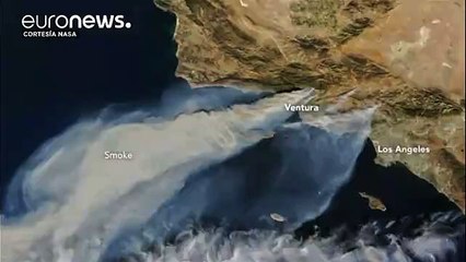 Descargar video: Evacuaciones masivas por los incendios forestales en California