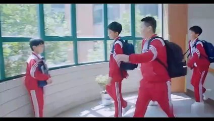 The boss fell in love with his employee  Clip for the drama “My Girl (2020) / My Girl / 99 Fen Nu Peng You”