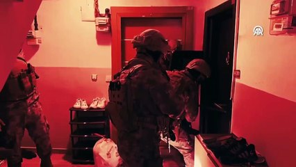 Elebaşı cezaevinde olan suç örgütü çökertildi