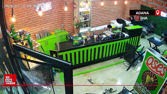 Adana'da emanet lüks araçla çiğ köfteciye daldı, uykuluydum dedi