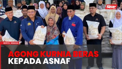 Video herunterladen: Agong kurnia 25,000 kampit beras kepada asnaf, miskin dan mualaf di Kuala Lumpur