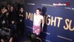 Bella Thorne mostro un poco de bello axilar durante su arribo a la premiere de la pelicula Midnight Sun