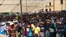 Habla mal de AMLO Líder del PRD en Oaxaca y es abucheado