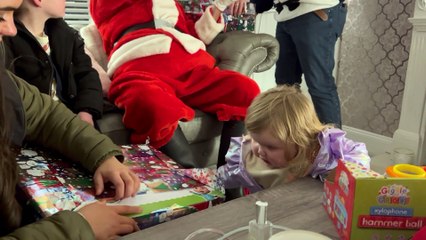 Festive Fun: Santa's Visit to Arya Tripney 🎅