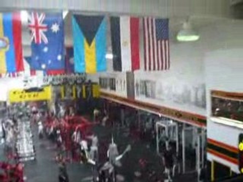 GOLD'S GYM VENICE PART2