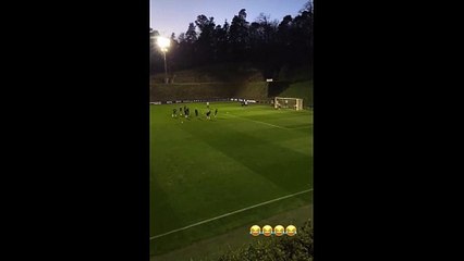 'Téma wesh lui' : Mbappé taille Guendouzi et son niveau à l'entrainement