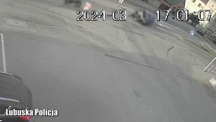 Gazeta Lubuska. Młody kierowca jechał bez prawka i potrącił rowerzystę. W samochodzie miał narkotyki