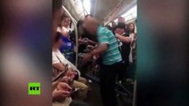 Anciano abofetea a una mujer por no cederle su asiento en el metro