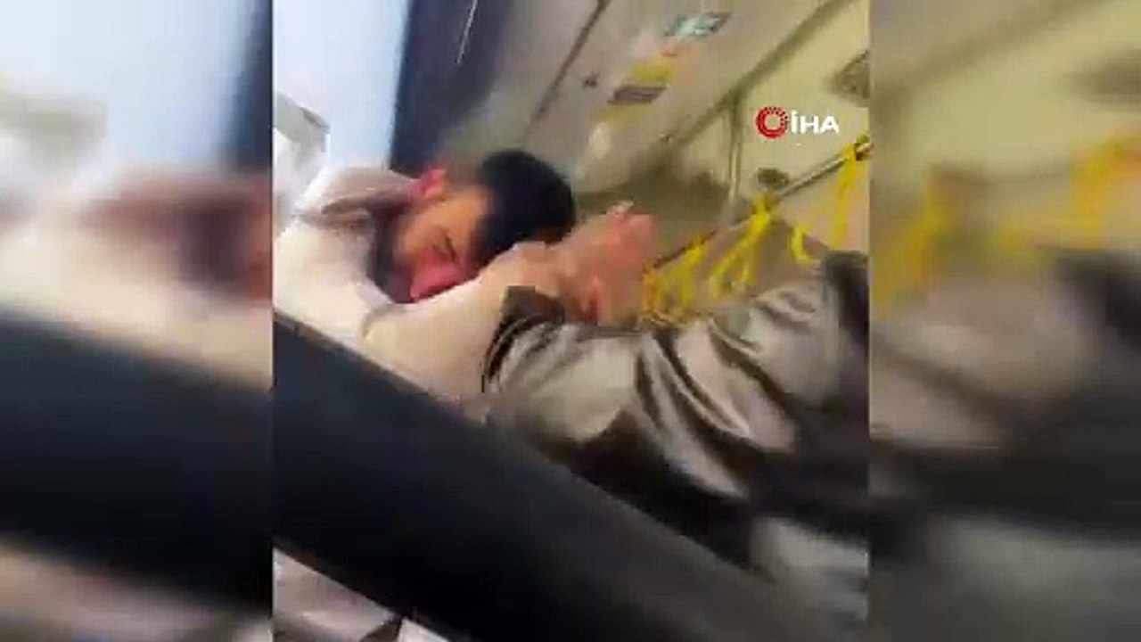İETT otobüsünde yumruk yumruğa kavga
