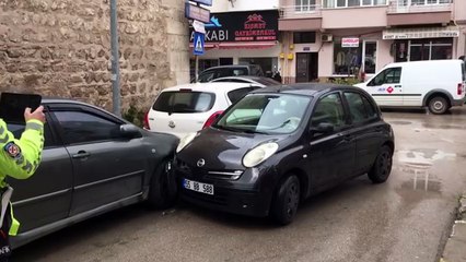 Sinop'taki trafik kazasında 3 araç hasar aldı