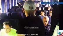 Así asaltan camión de transporte público en la Calzada Ignacio Zaragoza