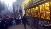 Saquean Tienda 7 Eleven durante marcha de muertos de Tlatelolco