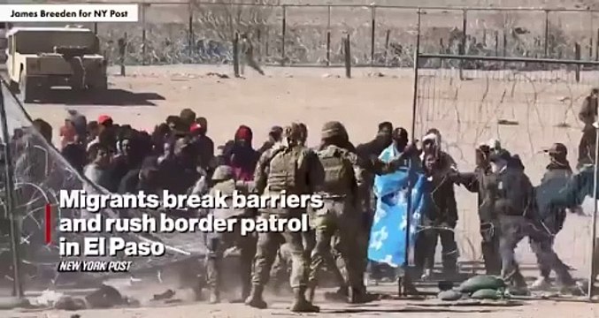 Le chaos éclate alors que des migrants tentent d'entrer illégalement aux États-Unis à la frontière d'El Paso.Plus de 100 migrants franchissent les barbelés et renversent les gardes alors qu'ils prennent illégalement la frontière dans une scène sauvage.