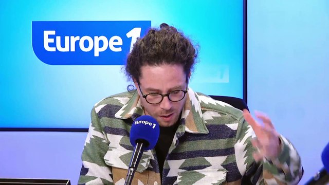 Après des frappes russes massives en Ukraine, la Russie admet être en «état de guerre»