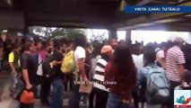Estudiantes abren acceso al Metro de la CDMX por Marcha del Movimiento del 68