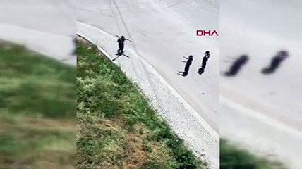 Ambulansa taş atıp, polise kürekle vurdu