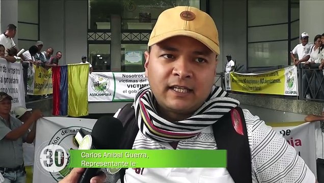 31-05-17-parte2-lideres-campesinos-protestan-falsa-restitucion-tierras-antioquia