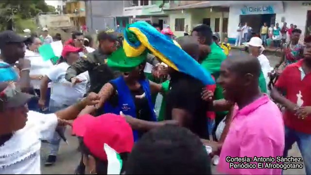 13-07-17 A-los-golpes-se-enfrentaron-defensores-de-Antioquia-y-promotores-del-Choco-en-Belen-de-Bajira-1280x720