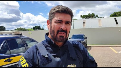 Trio é detido pela PRF na BR-277 com veículo furtado em Curitiba