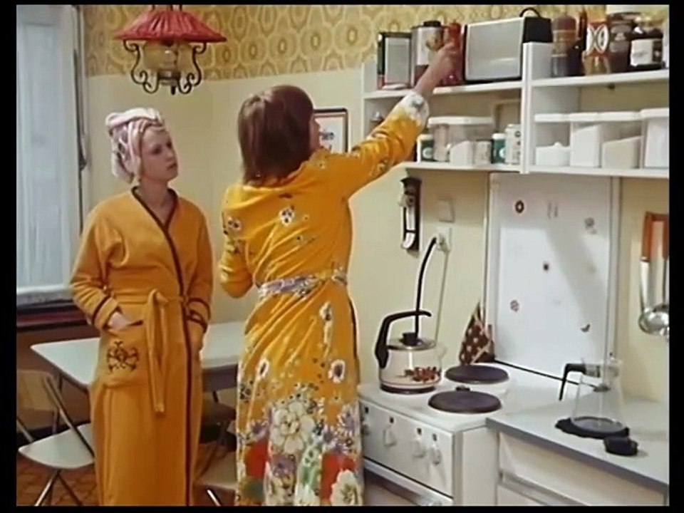 Drei Damen vom Grill - Ganze Serie - Staffel 1/Folge 4 'Ärger mit der Konkurrenz“ - 1979