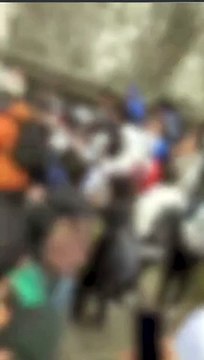 15enne acco**ella una ragazzina per un fidanzato conteso