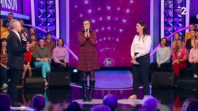 Nagui révèle une règle que la production impose aux candidats de N'oubliez pas les paroles .