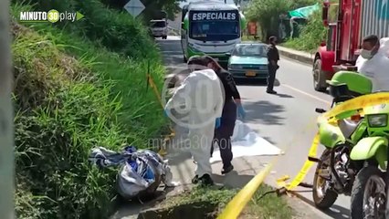 encontraron un encostalado en la vía Machado-Copacabana