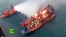 10 marineros desaparecidos y barcos aún en llamas en el estrecho de Kerch
