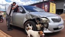 Astra e Corolla se envolvem em acidente n Riviera