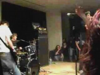 Guerilla poubelle à lille le 28/03/08