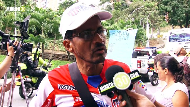14-12-18 Hinchas del Junior siente que ya es hora de que Junior vuelva a celebrar M