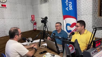 Em clima festivo, programa Olho Vivo feito nos estúdios da Rádio Conceição FM estreia nova parceria