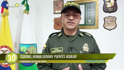 Cogieron a dos hombres que minutos antes habian cometido millonario robo a una bomba de gasolina