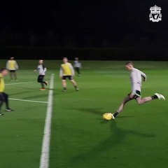 Fernando Torres: Legendary Spanish Footballer ⚽