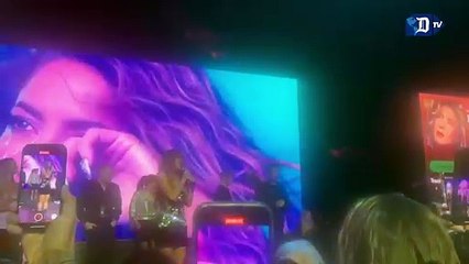 Shakira celebra en Miami lanzamiento de "Las mujeres ya no lloran"