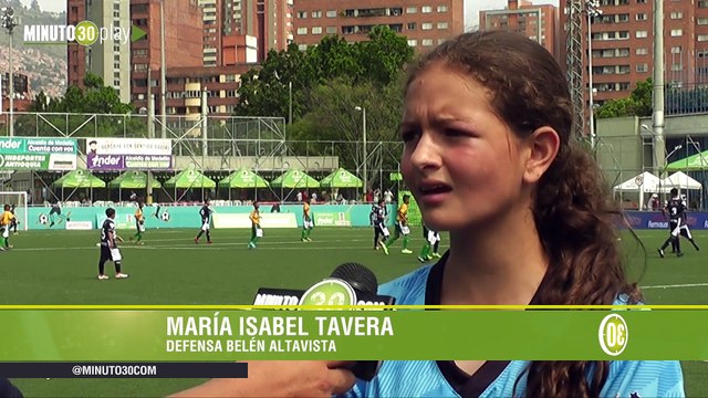 09-01-19 Las niñas se disfrutan al máximo el fútbol femenino del Festival de Festivales