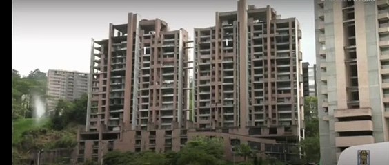 [VIDEO] Momento en que dieron la orden de implosión del edificio Continental Towers