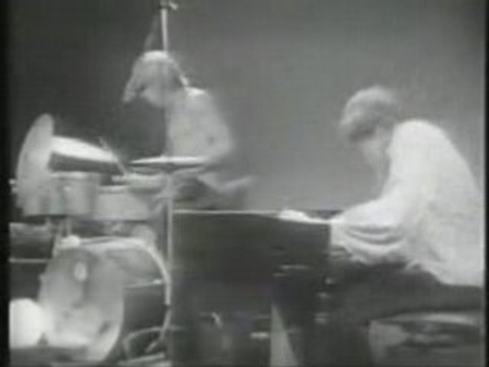 Soft Machine - Why Am I So Short
