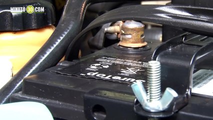 REPORTAJE 7 Se debe desconectar batería de vehículo en cuarentena especialista responde