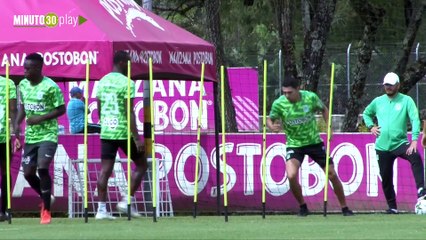 08-10-19 Nájera entregó detalles del partido Nacional - Santa Fe, en despedida de Ronaldinho