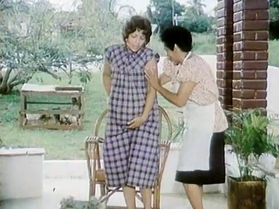 Treffpunkt Flughafen (DDR1986) E02-Heißer Tag in Cojimar