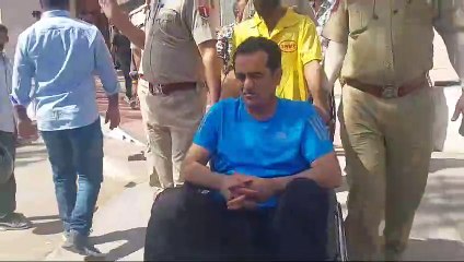 जेल में बंद कांग्रेस नेता अमीन पठान को उठा दर्द, बढ़ती जा रही मुश्किलें