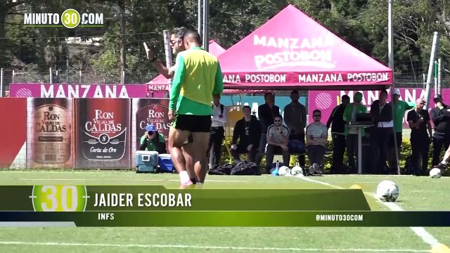 Jugadores de Nacional, orgullosos de su entrenador, lo felicitaron por obtención de Licencia Pro