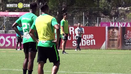 Andrade agradece halagos de los hinchas, pero los asume con modestia