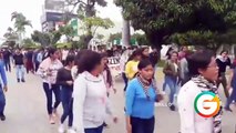 Normalistas roban autobuses #Chiapas