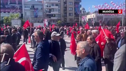 Özgür Özel, memleketi Manisa'da boş meydana konuştu