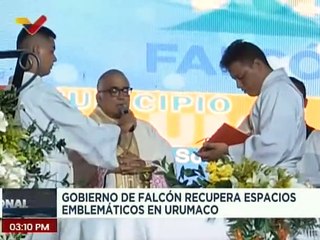Falcón | Entregan orden de San Antonio de Padua a autoridades regionales de la entidad
