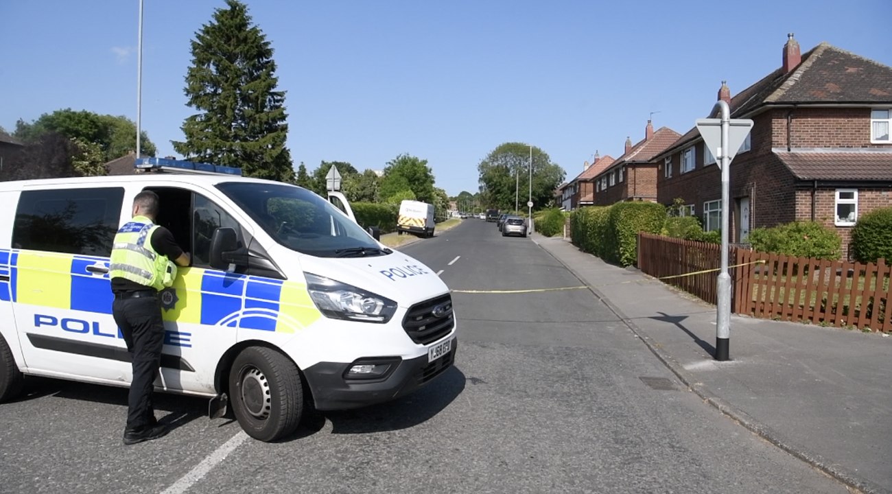 Murder investigation launched into 'tragic death' of man found in a Leeds road