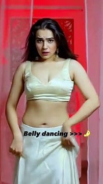 Mera dilawara ❤️❤️ …. bilkul nahi hai . . . . . . . . #dilawara #bellydance #bellydance_queens #bellydancers #bellydancing #lowwaist #deepnavel #navelqueen #danceviral #dancevid #bellybutton